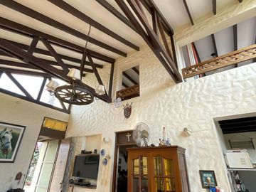 VENTA DE CASA DE CAMPO EN PACHACAMAC,AMOBLADA Y EQUIPADA