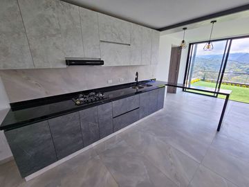 CASA CAMPESTRE EN VENTA CERCA A PEREIRA Y DOSQUEBRADAS