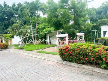 Alameda del Rio cerca Riocentro entre Rios Village Plaza samborondon