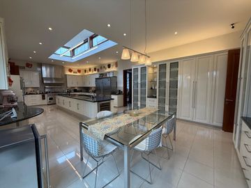 Vendo exclusiva  casa de lujo en Rinconada- La Molina