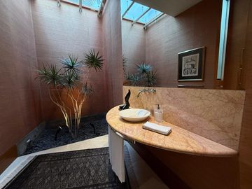 Vendo exclusiva  casa de lujo en Rinconada- La Molina