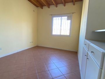 VÓRTICE INMOBILIARIA VENDE DEPARTAMENTO EN DORREGO, GUAYMALLÉN, MENDOZA