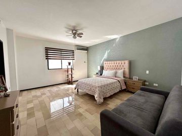 SANTA CECILIA-CEIBOS, Vendo casa amplia 4 dormitorios $220.000