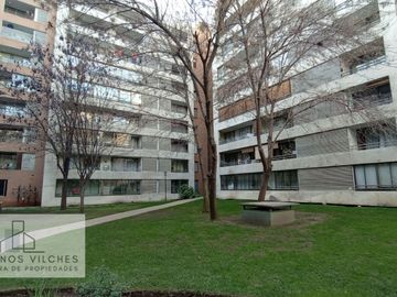 Dpto. 3 Dorm / 2 Baños / 1 Bod. Barrio República, Santiago Centro.-