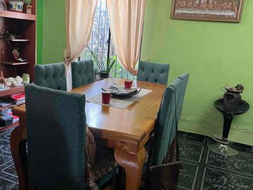 SE VENDE AMPLIA CASA EN VILLA DON MARCELO