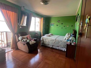 SE VENDE AMPLIA CASA EN VILLA DON MARCELO