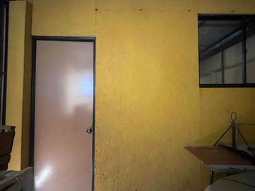 SE VENDE AMPLIA CASA EN VILLA DON MARCELO