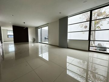 RESIDENCIA EN VENTA EN ZONA PLATEADA PACHUCA
