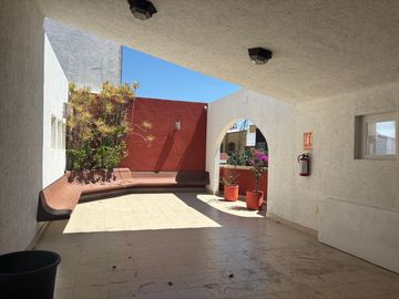 VENTA CASA EN MILENIO III, CON RECAMARA EN PLANTA BAJA, EN COTO CON CASA CLUB