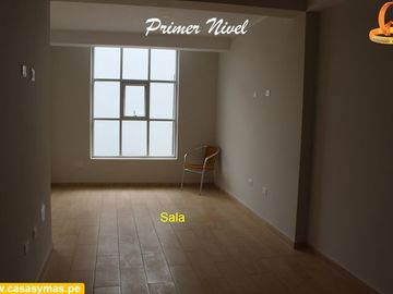 VENDO TRIPLEX EN URB. MONTECARMELO - HUANCAYO