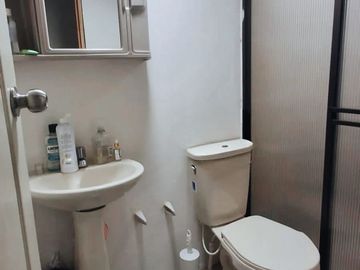 Venta Casa Unifamiliar de tres niveles Sector Las Mercedes Cuba-Pereira