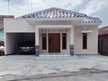 Rumah Dijual di Kota Magelang Dekat Alun-Alun Magelang, Taman Kyai Langgeng, AKMIL Magelang