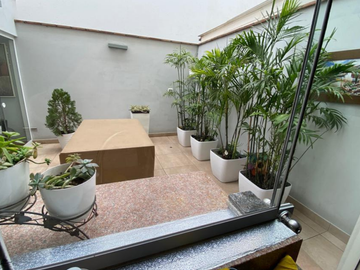 Venta de duplex en Chacarilla del Estanque, Surco