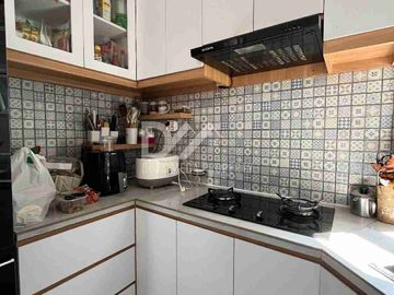 Dijual Rumah Cantik Rapi Bangunan Kokoh Lokasi strategis di Kawasan Bintaro Tangerang