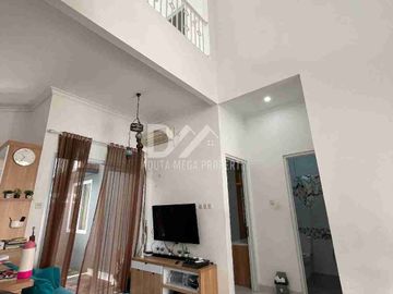 Dijual Rumah Cantik Rapi Bangunan Kokoh Lokasi strategis di Kawasan Bintaro Tangerang