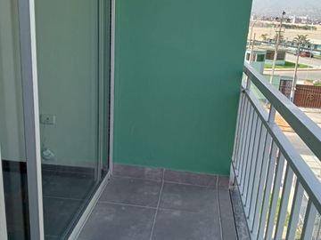 HERMOSO REMODELADO DEPARTAMENTO EN CHORRILLOS