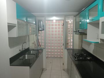 HERMOSO REMODELADO DEPARTAMENTO EN CHORRILLOS