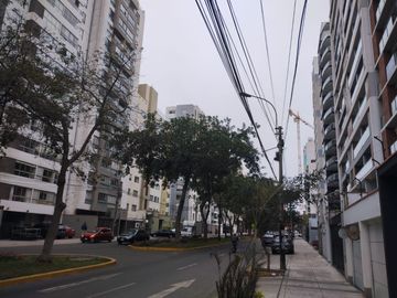Vendo Departamento Surquillo Barrio Medico