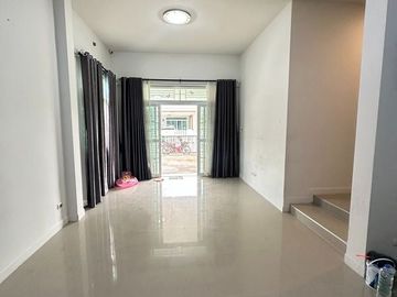 89766 - ขายบ้าน The living นารายา2 อ.เมือง จ. ลพบุรี พื้นที่ 69 ตารางวา ราคาดี