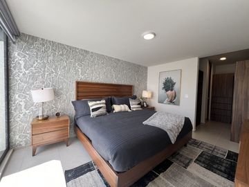 Departamento de 2 recámaras + Flex Space (opción a 3er recámara)- Habitación principal con baño completo con opción a vestidor.  - Flex Space con opci