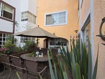 CASA EN SAN JERONIMO LIDICE EN PRIVADA