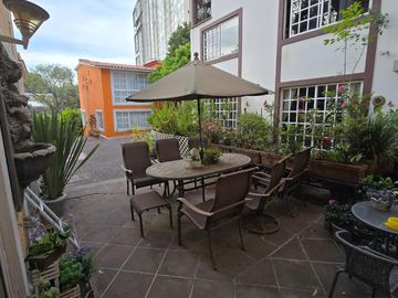 CASA EN SAN JERONIMO LIDICE EN PRIVADA