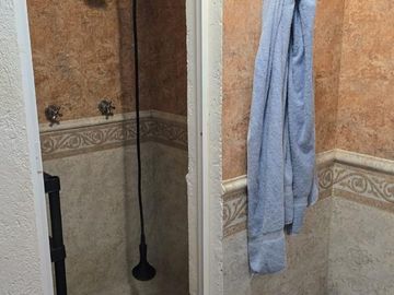 CASA EN SAN JERONIMO LIDICE EN PRIVADA