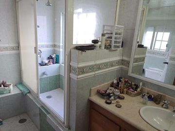 CASA EN SAN JERONIMO LIDICE EN PRIVADA