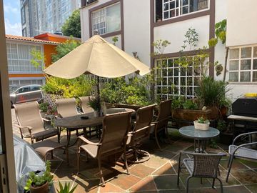 CASA EN SAN JERONIMO LIDICE EN PRIVADA