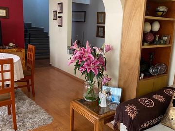CASA EN SAN JERONIMO LIDICE EN PRIVADA