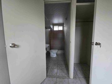 vendo casa en urbanización tottori excelente estado