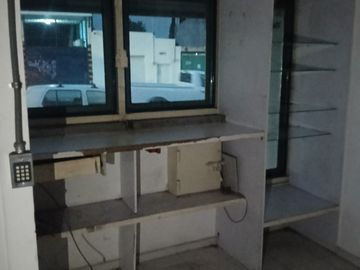 CASA HABITACIÓN EN VENTA en: Av. Artesanos No. 3672 Col. San Miguel de Huentitan, Guadalajara, Jal.