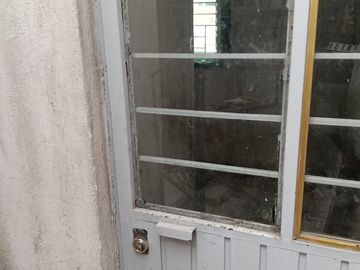CASA HABITACIÓN EN VENTA en: Av. Artesanos No. 3672 Col. San Miguel de Huentitan, Guadalajara, Jal.