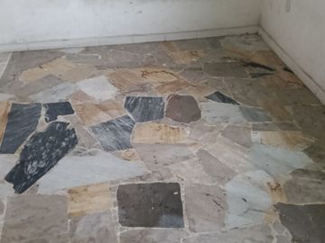 CASA HABITACIÓN EN VENTA en: Av. Artesanos No. 3672 Col. San Miguel de Huentitan, Guadalajara, Jal.