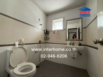 2-storey detached house, 63.2 sq.w., Supalai Parkville Village, near the Rayong Provincial Land Office, Adun Thammaprapha Road, Taksin Maharat Road, M