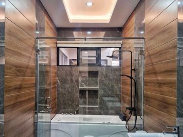 Brand New Home Near Clark International Airport