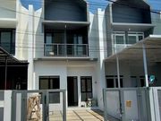 DIJUAL RUMAH BARU DESAIN KEKINIAN @ CISARANTEN KULON ARCAMANIK BANDUNG TIMUR
