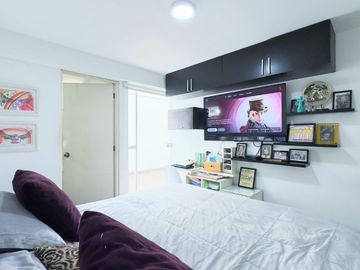 VENDO DEPARTAMENTO EN LA MOLINA (CERCA DE CENCO LA MOLINA)