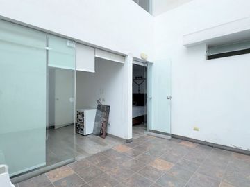 VENDO DEPARTAMENTO EN LA MOLINA (CERCA DE CENCO LA MOLINA)