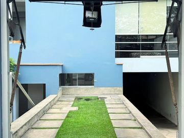 VENDO DEPARTAMENTO EN LA MOLINA (CERCA DE CENCO LA MOLINA)