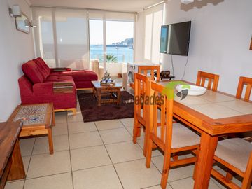 Hermoso departamento amoblado, primera línea playa La Herradura, 3D y 2B. Coquimbo. 5.060 UF
