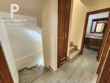 Casas en venta en La Armenia Valle de los Chillos 3 dormitorios 1 estudio 2 parqueaderos POR ESTRENAR