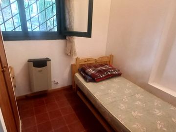 Chalet en zona tranquila cercana al centro.