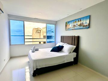 Venta de apartamento en Cartagena ¡Remodelado en dos apartamentos - Doble ingreso!