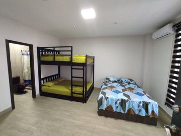 casa con piscina de venta en crucita manabi ar