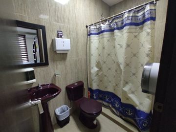 casa con piscina de venta en crucita manabi ar