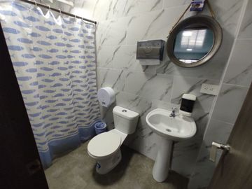 casa con piscina de venta en crucita manabi ar