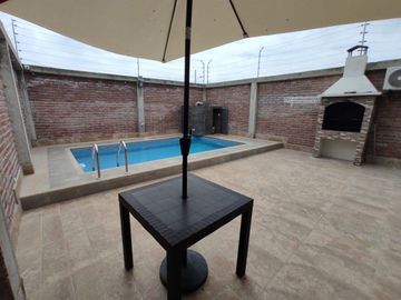 casa con piscina de venta en crucita manabi ar