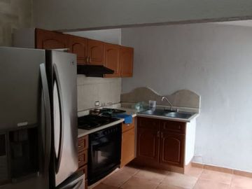Casa de 1 nivel en renta, Col Los Tulipanes, CUernavaca Morelos.