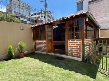 CASA 488 m2 EX COLEGIO EINSTEN CARCELEN